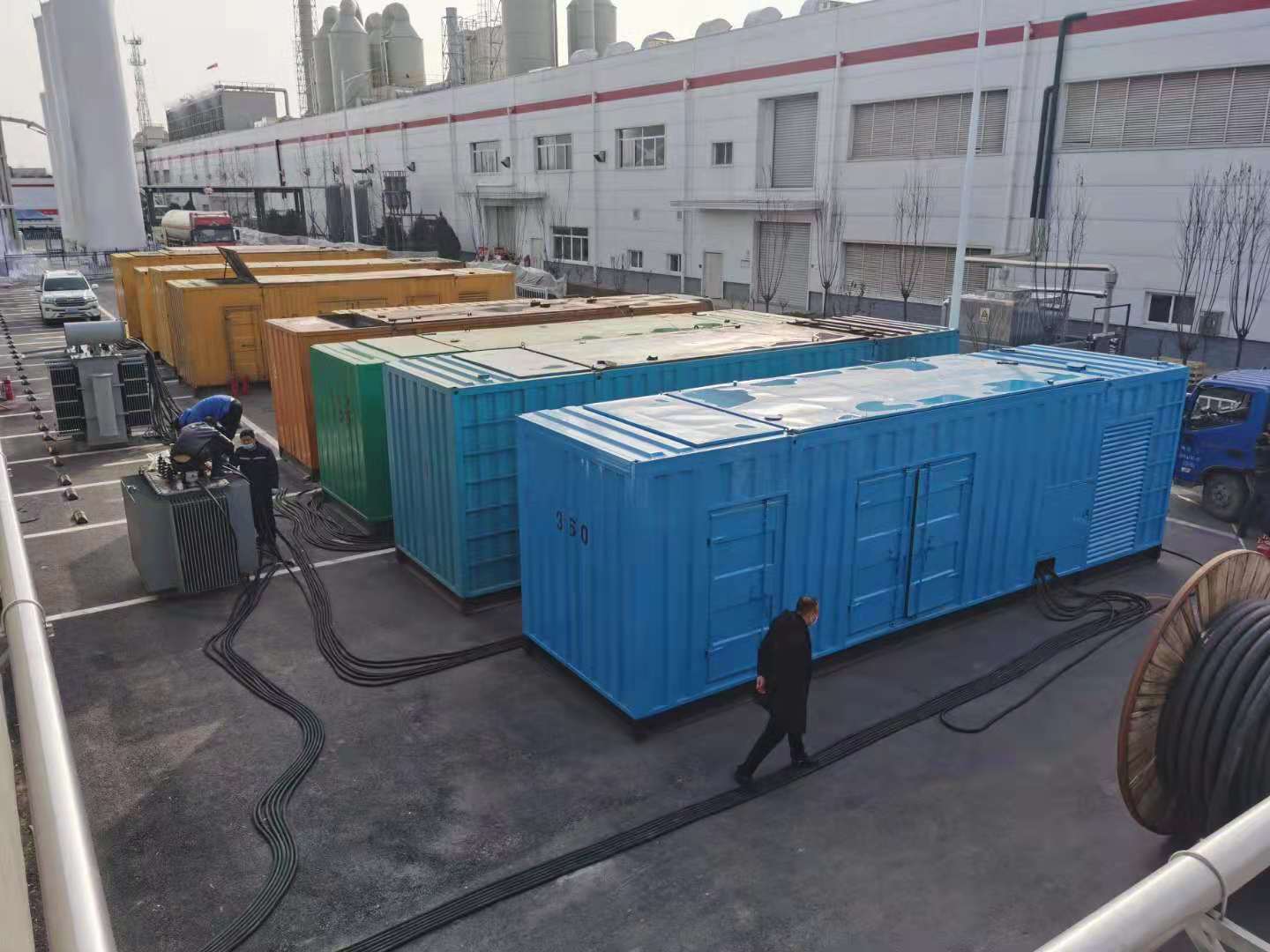 镇雄发电机出租-两相发电机与三相发电机有何区别?