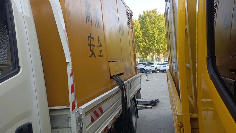 镇雄如何判断柴油发电机组和UPS电源的切换时间是否符合要求？